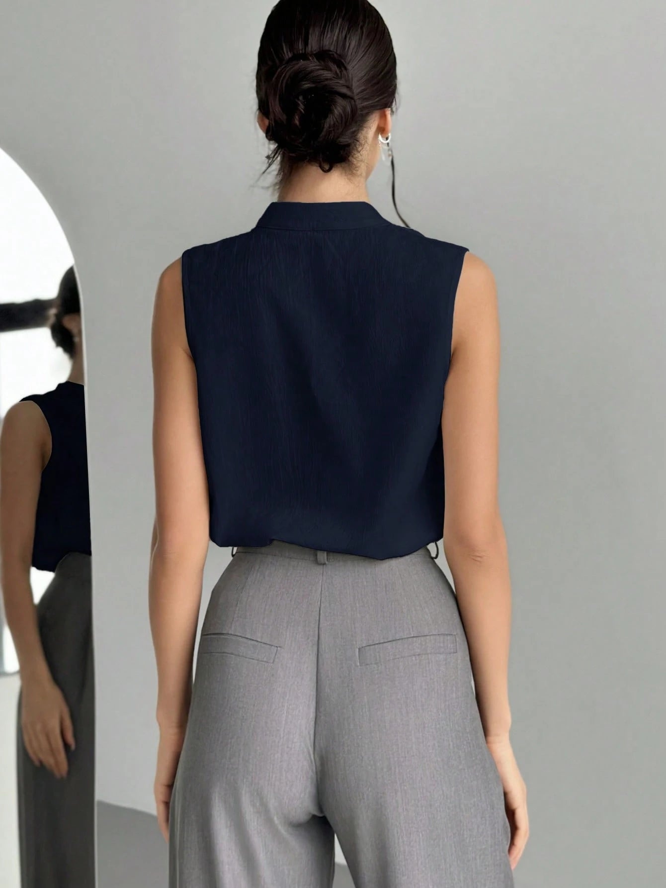 Women's Chic & Elegant Office Wear V-Neck Blouse shein