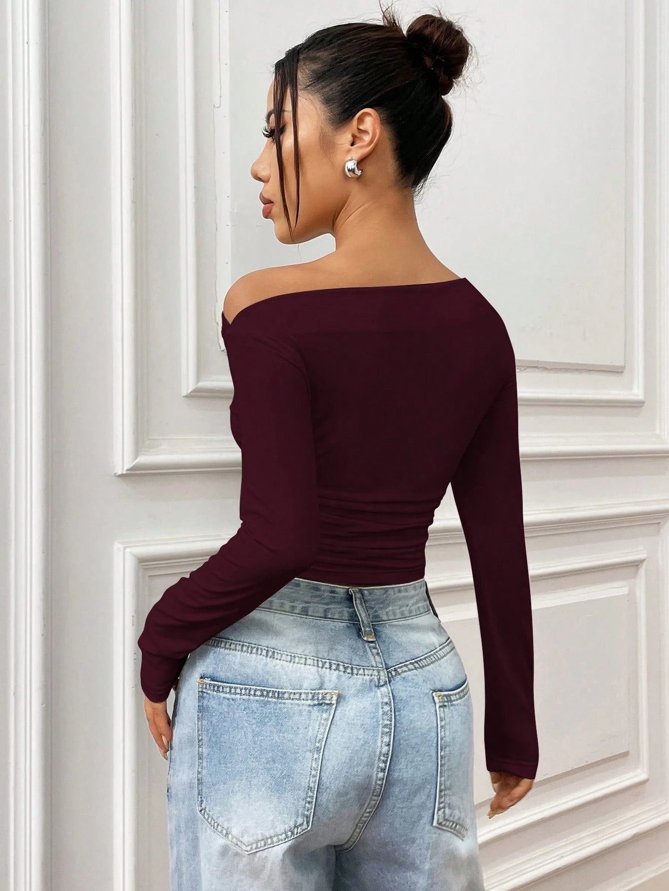 Solid Color Asymmetric Neck Ruched Fitted Cropped T-Shirt shein