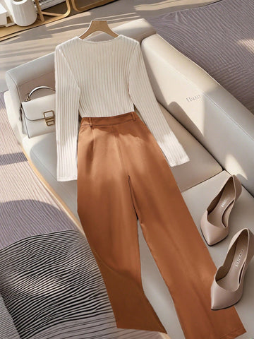 Brushed Round Neck Knitted Slim Long-Sleeved Inner Bottoming Shirt With Brown Suit Wide-Leg Trousers