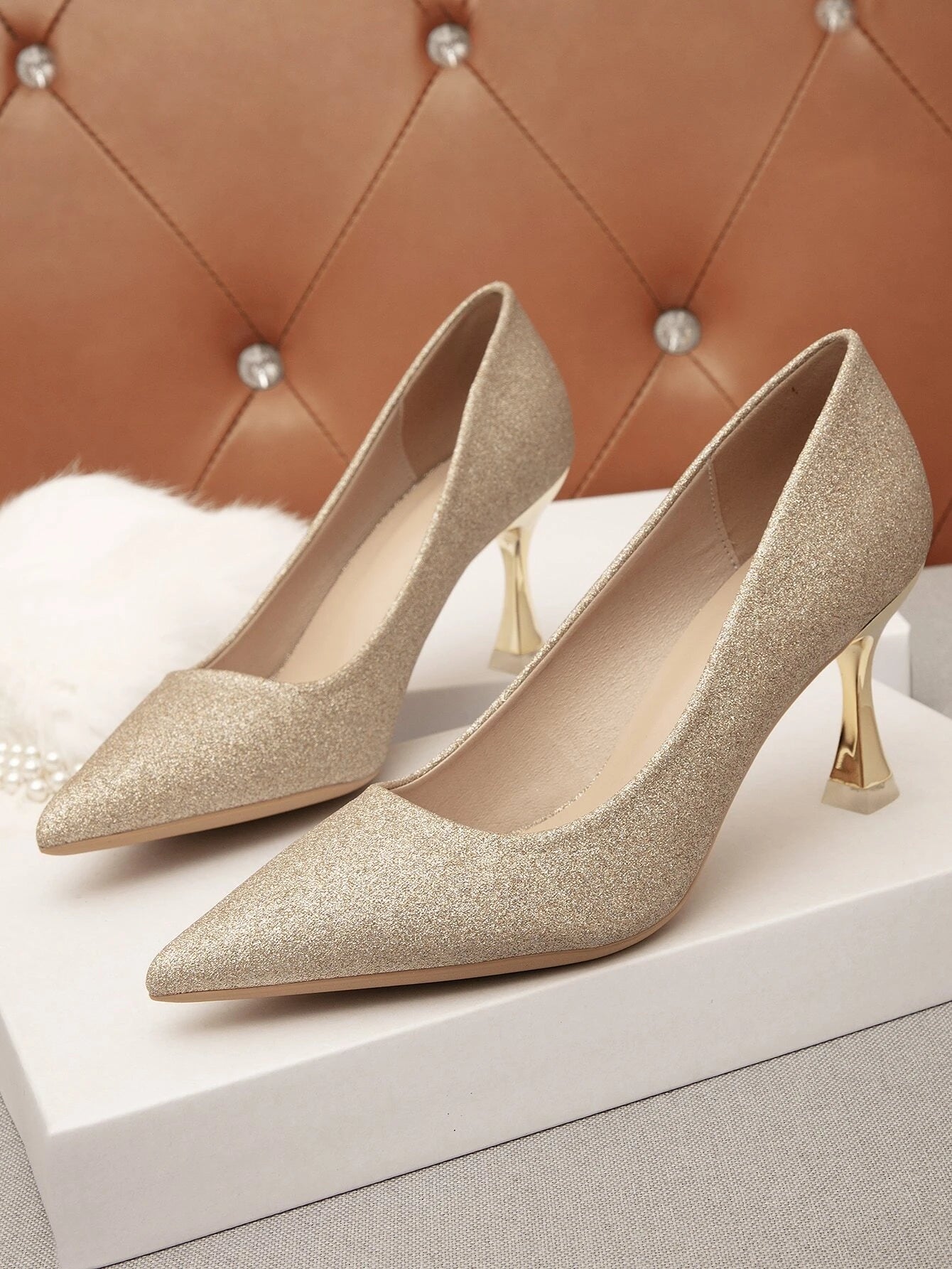 Glitter Decor Pyramid Court Pumps, Gold Party Glitter & Pearl Solid Color Women's High Heels shein