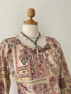 Women Casual Retro All-Over Print Bell Sleeve T-Shirt shein