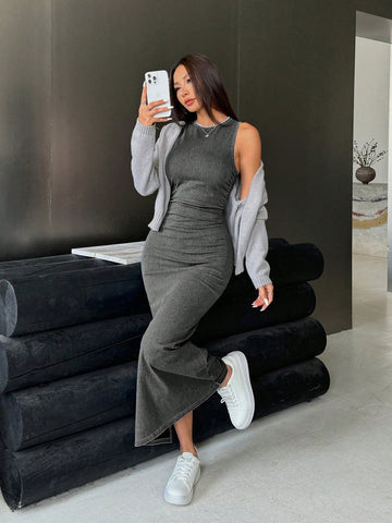 ICON Women's Sleeveless Denim Dress, Form-Fitting