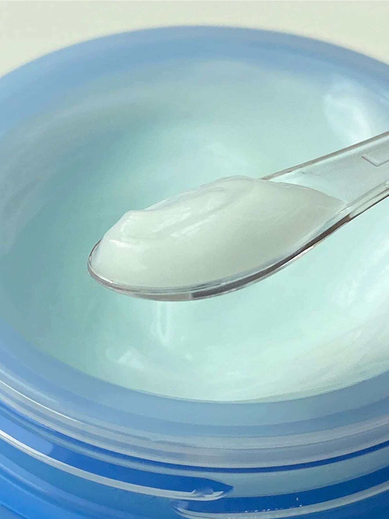 LANEIGE Water Sleeping Mask 70ml: Visibly Brighten, Boost Hydration, Squalane Laneige