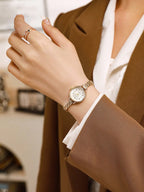 1 New Fashion Golden Bracelet Women's Watch
