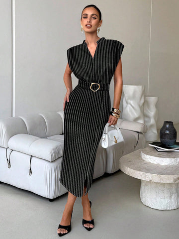 Women's Solid Color V-Neck Dolman Sleeve Fitted Midi Dress