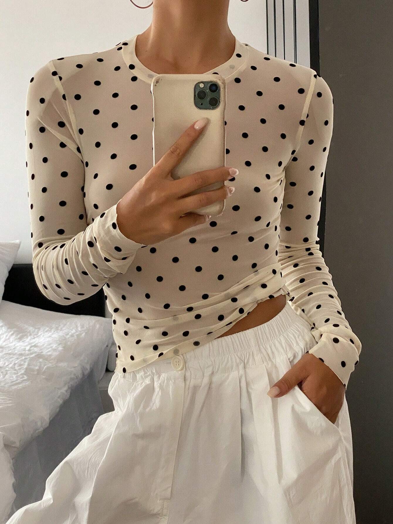 Women's Polka Dot Slim Fit Casual Round Neck Long Sleeve Top