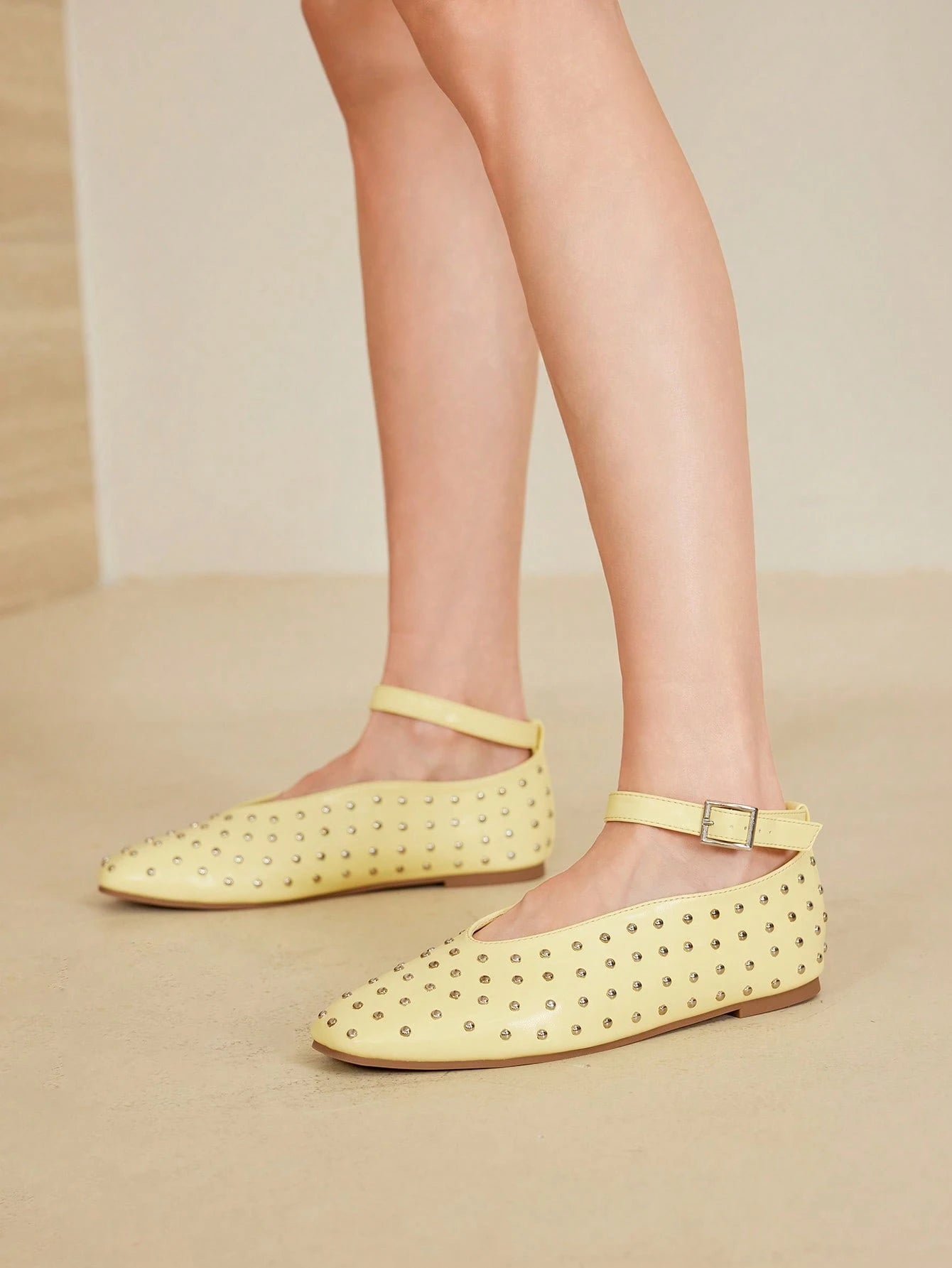 MOTF PREMIUM FASHION STUDDED FLAT SLIP-ON SPRING SHOES