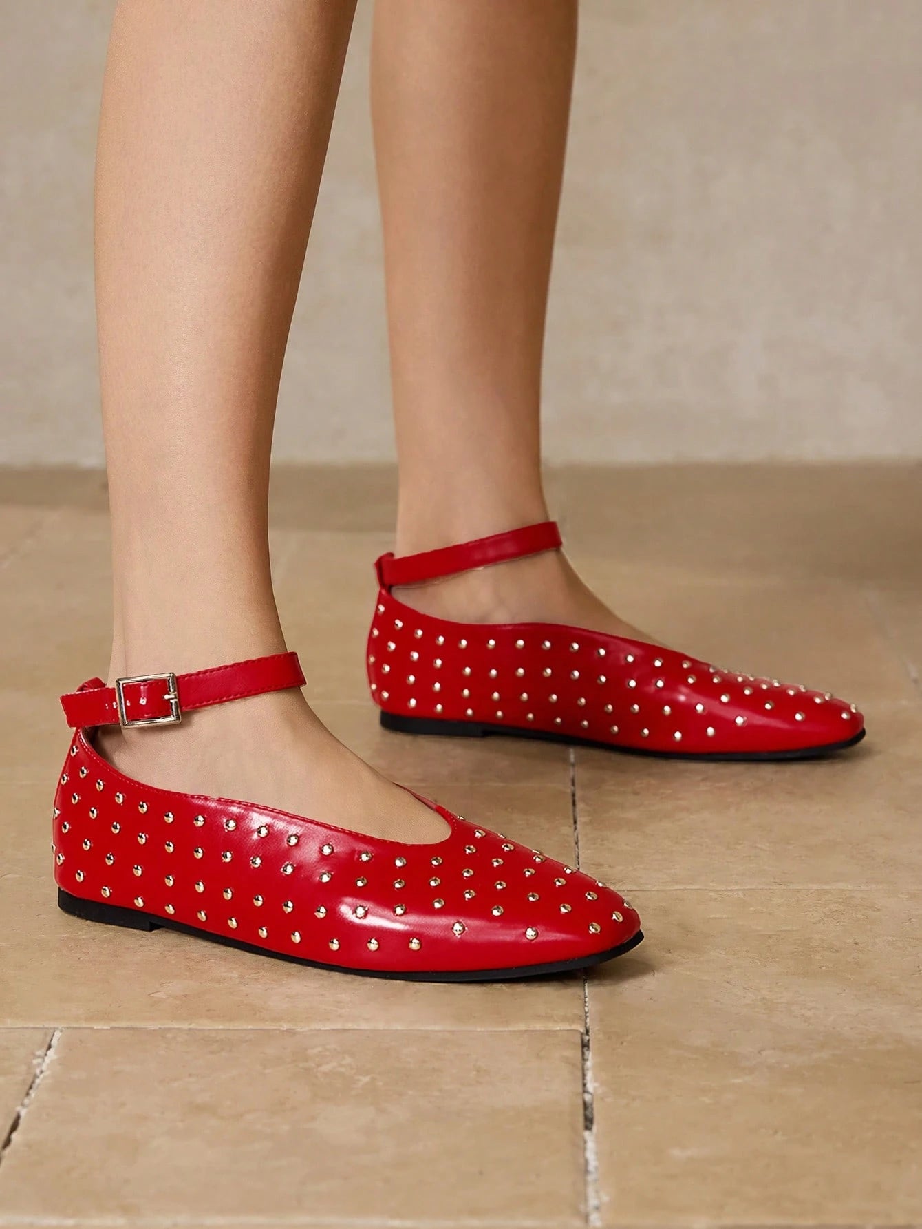 MOTF PREMIUM FASHION STUDDED FLAT SLIP-ON SPRING SHOES shein