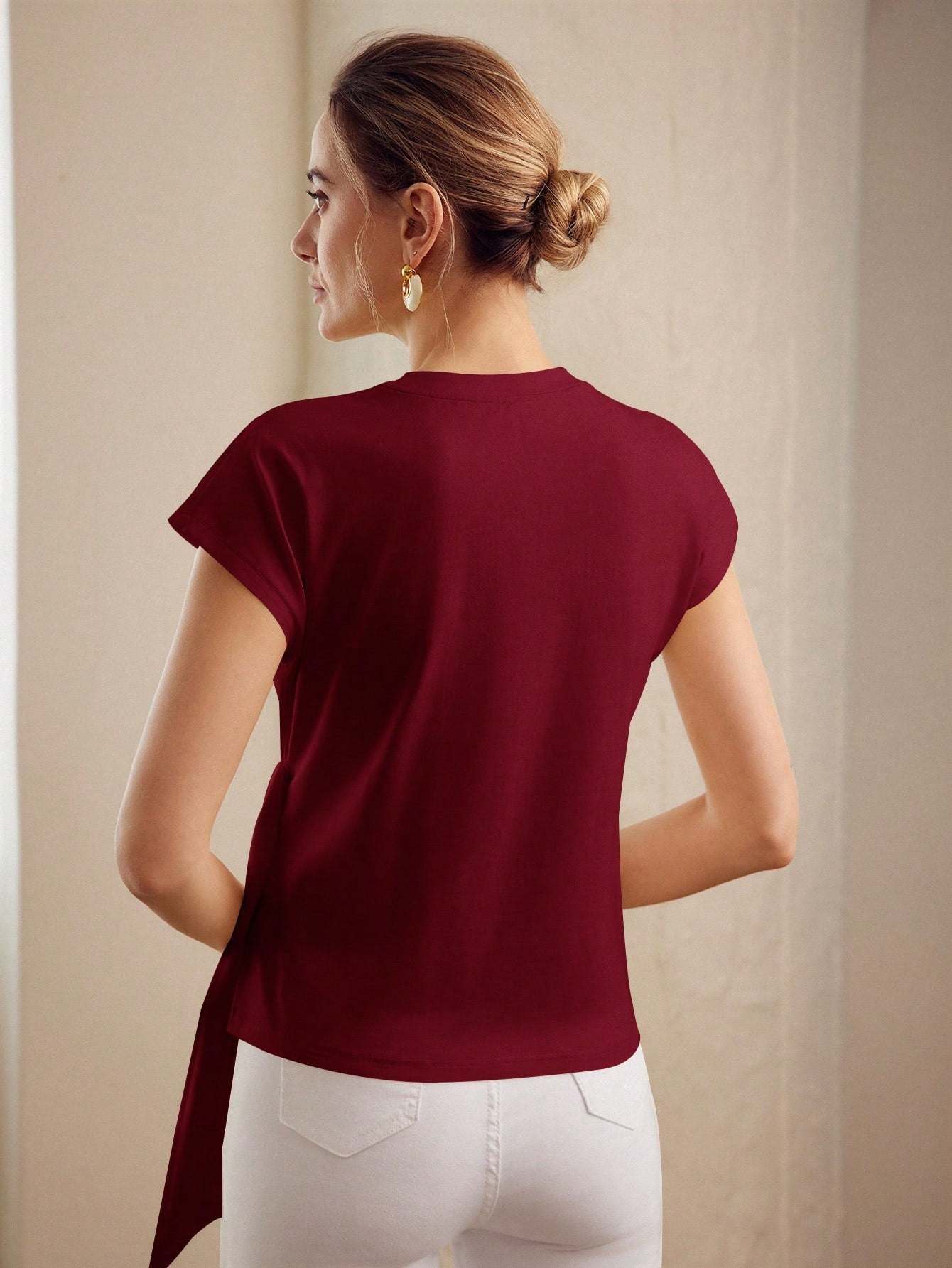 PREMIUM KNOT FRONT CAP SLEEVE T-SHIRT shein