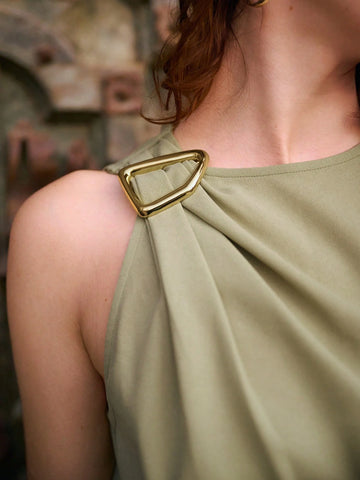 Modern Elegant Sleeveless Top