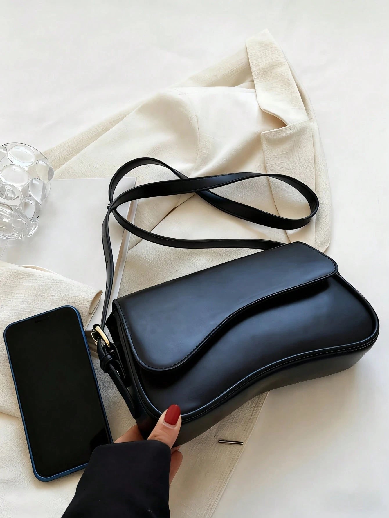 Fashionable Crocodile Embossed Women's Crossbody Bag