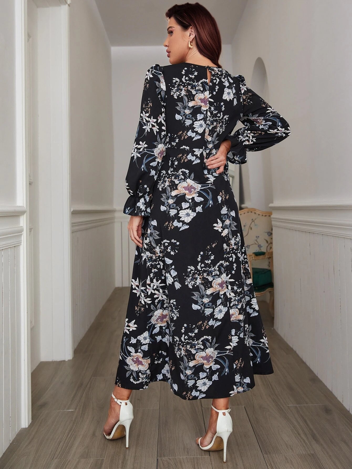Modely Floral Print Flare Sleeve Dress shein