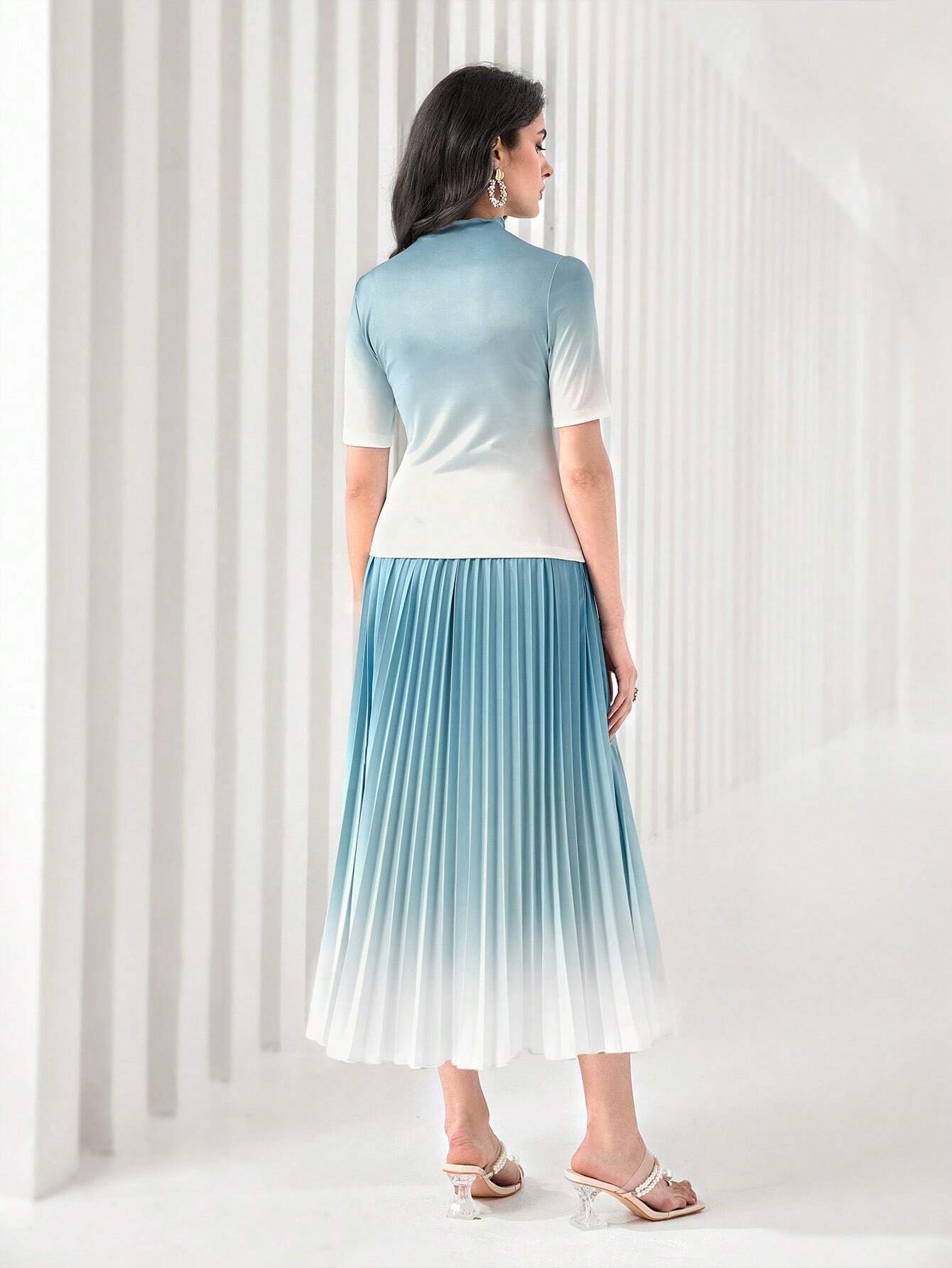 Modely Ombre Mock Neck Tee & Pleated Skirt shein