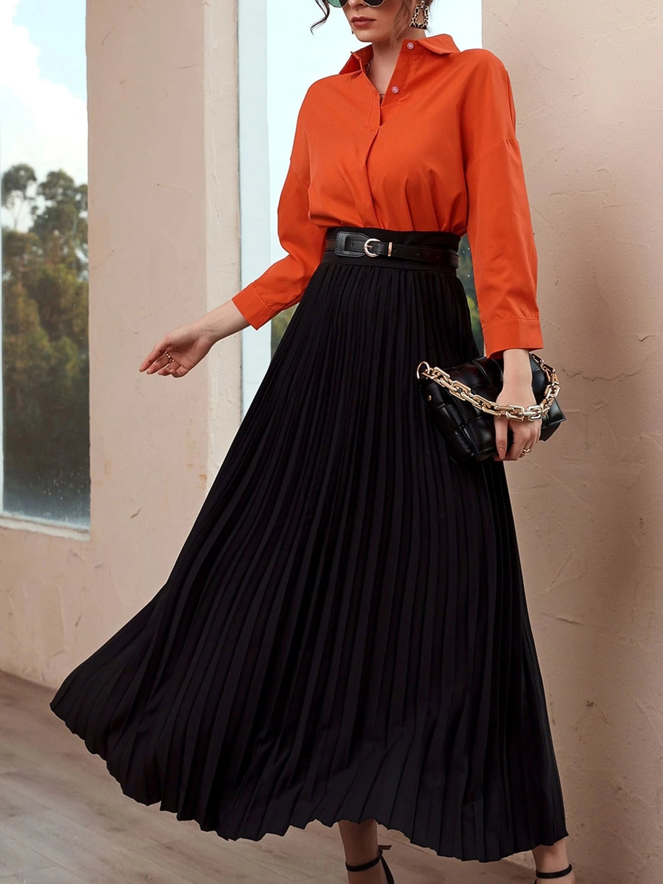 Modely Solid High Waist Belted Pleated Skirt shein