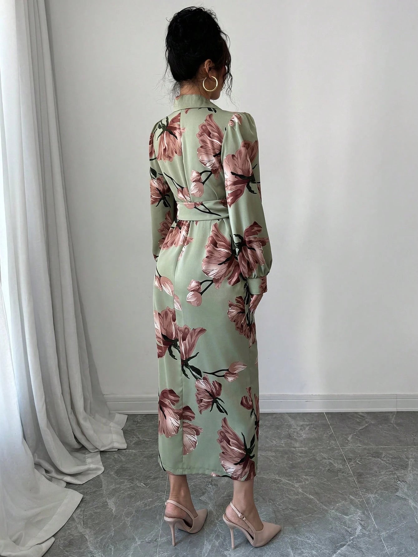 Modelyn Women's Lace-Up Floral Print Long Sleeve Casual Shift Dress shein