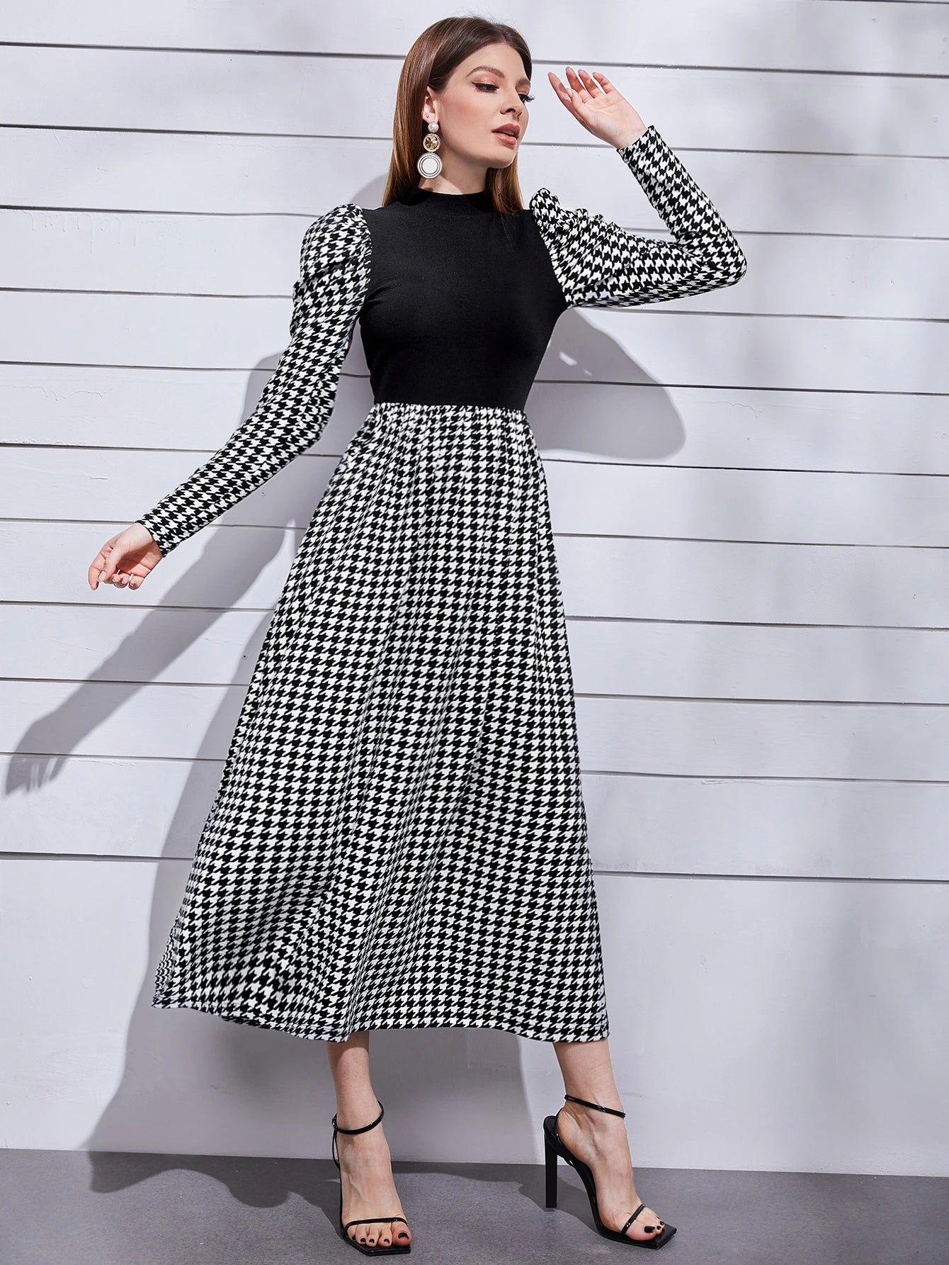 Modelyn Mock Neck Leg-Of-Mutton Sleeve Houndstooth Dress