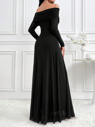 Modelyn Women's Solid Color Off Shoulder Long Sleeve Slim Fit Dress