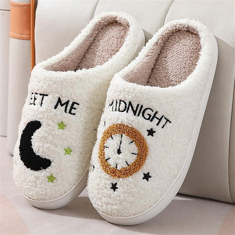 Moon & Clock Design Warm Indoor Slippers shein