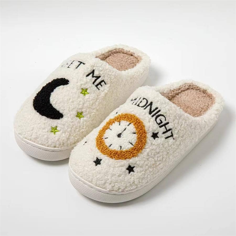 Moon & Clock Design Warm Indoor Slippers shein