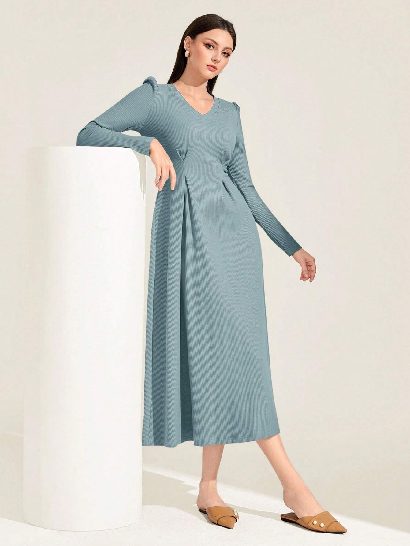 Mulvari Solid Plicated Detail Puff Sleeve A-line Dress shein