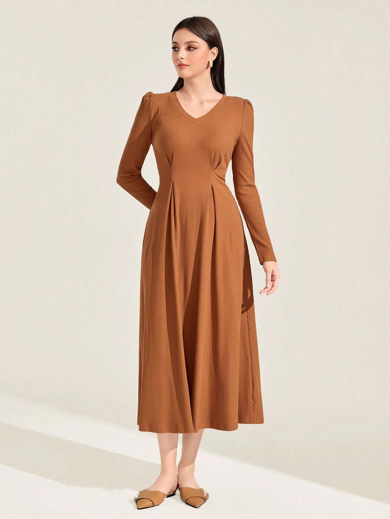 Mulvari Solid Plicated Detail Puff Sleeve A-line Dress shein