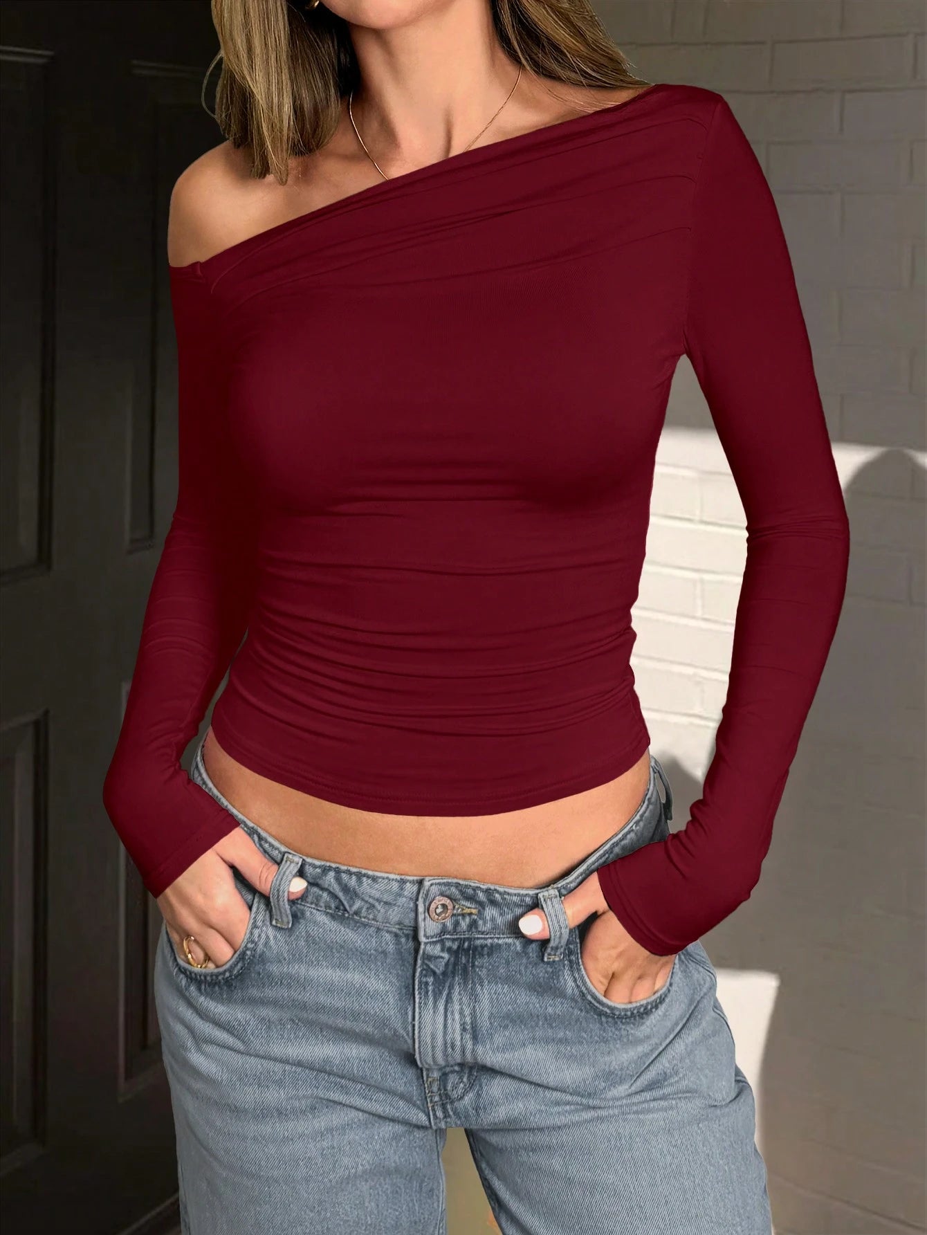 Women's Y2K Style Solid Color Asymmetric-Shoulder Long Sleeve T-Shirt
