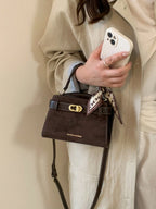 Fashionable High-End Litchi Grain Women's Handbag shein