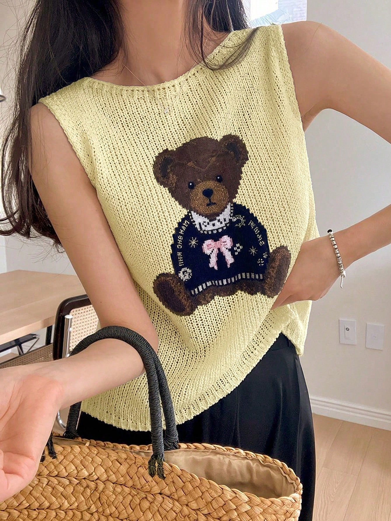 Round Neck Women Vest Teddy Bear Wearing Baseball-Cap T-Shirt shein