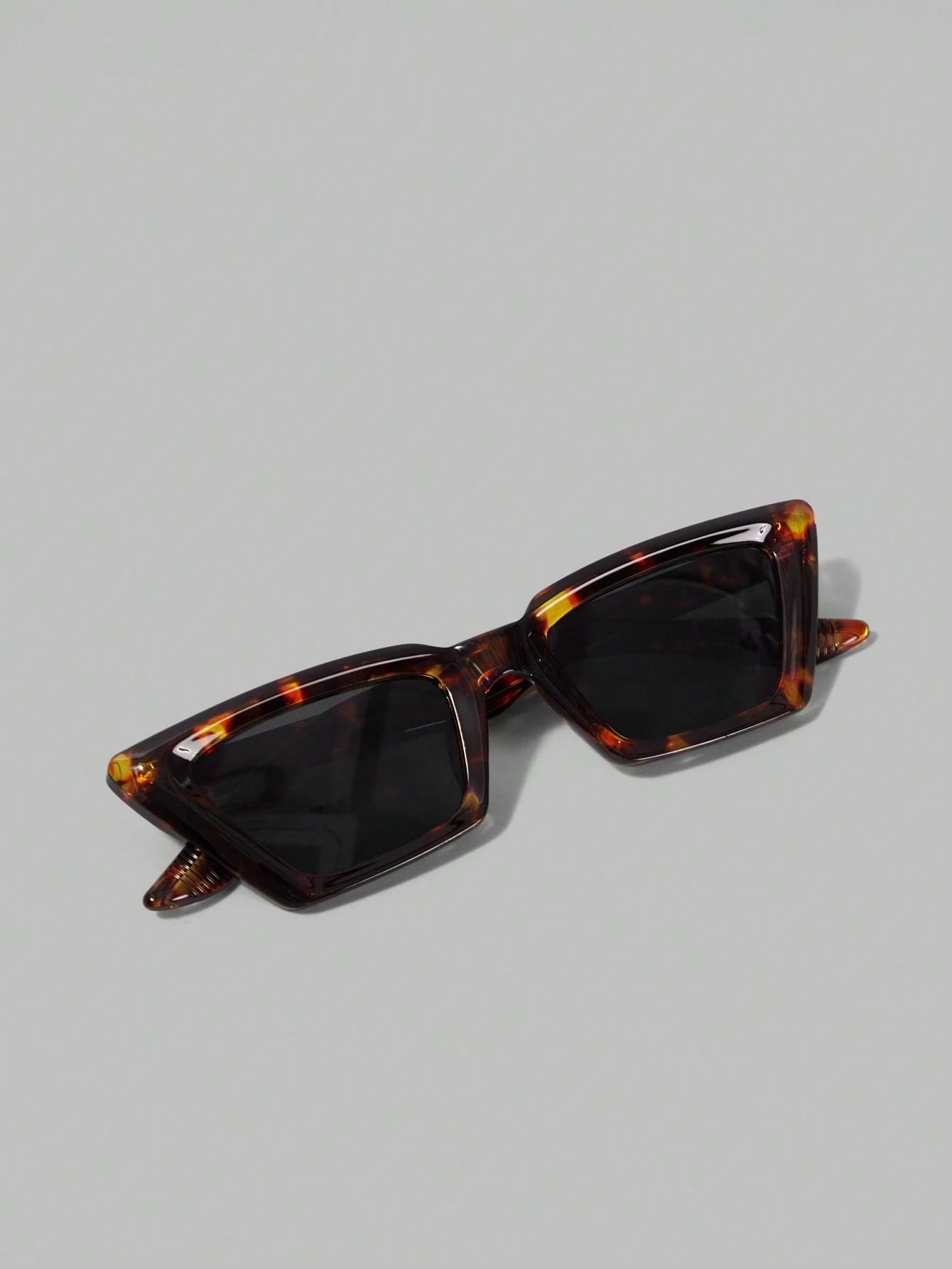 Ontre Women's Retro Square Daily Wear Fashion Glasses shein