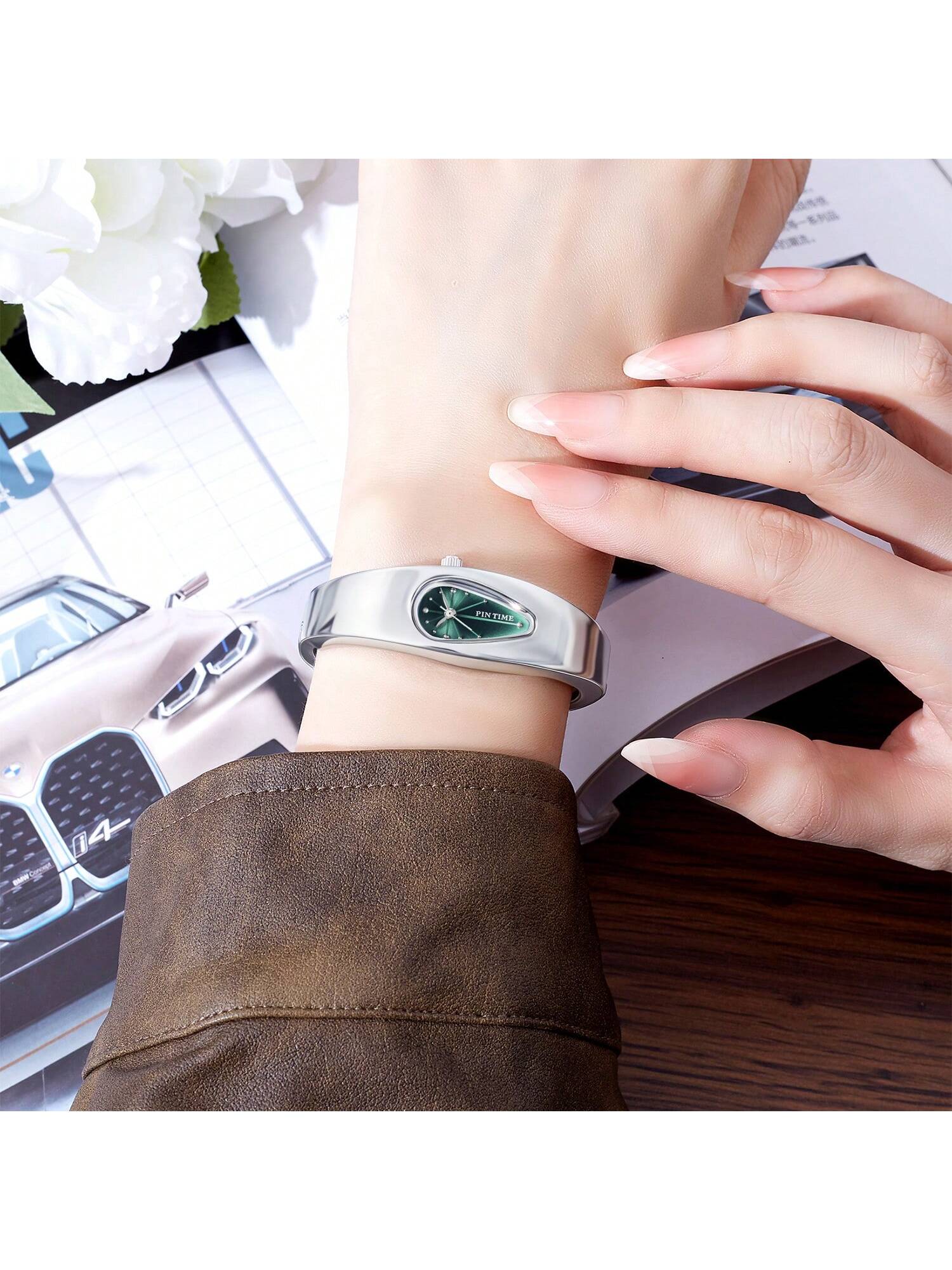 1pc Quartz Watch, Y2K Vintage Teardrop Strap Wristwatch shein