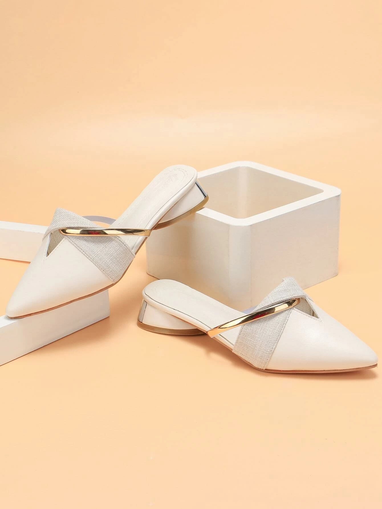 Point Toe Twist Flat Mules shein