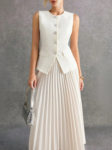 Women Front Button Sleeveless Minimalist Blouse And Mini Skirt Suit