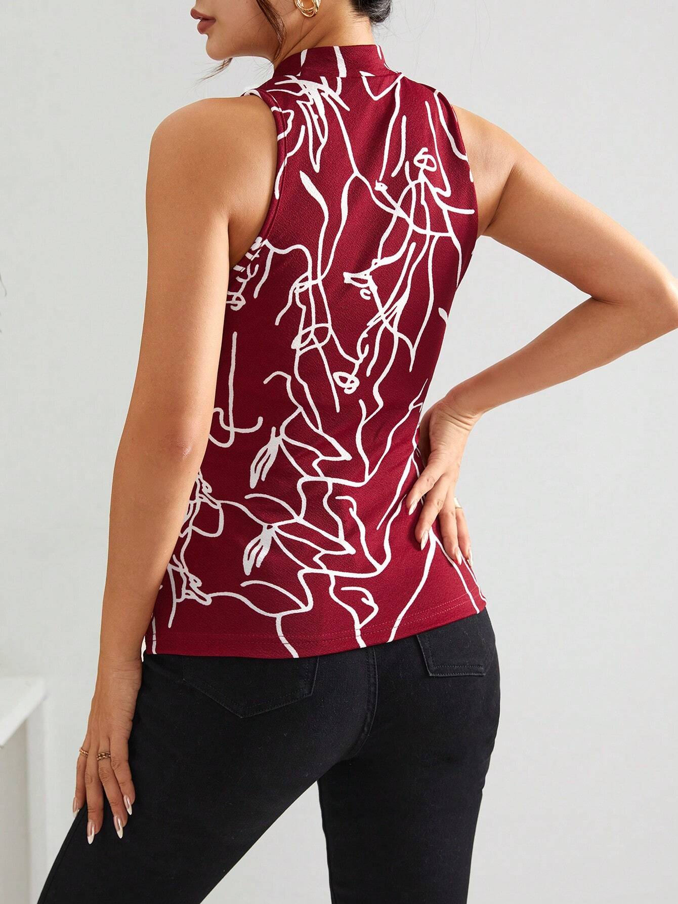 Privé Graphic Print Mock Neck Tank Top shein