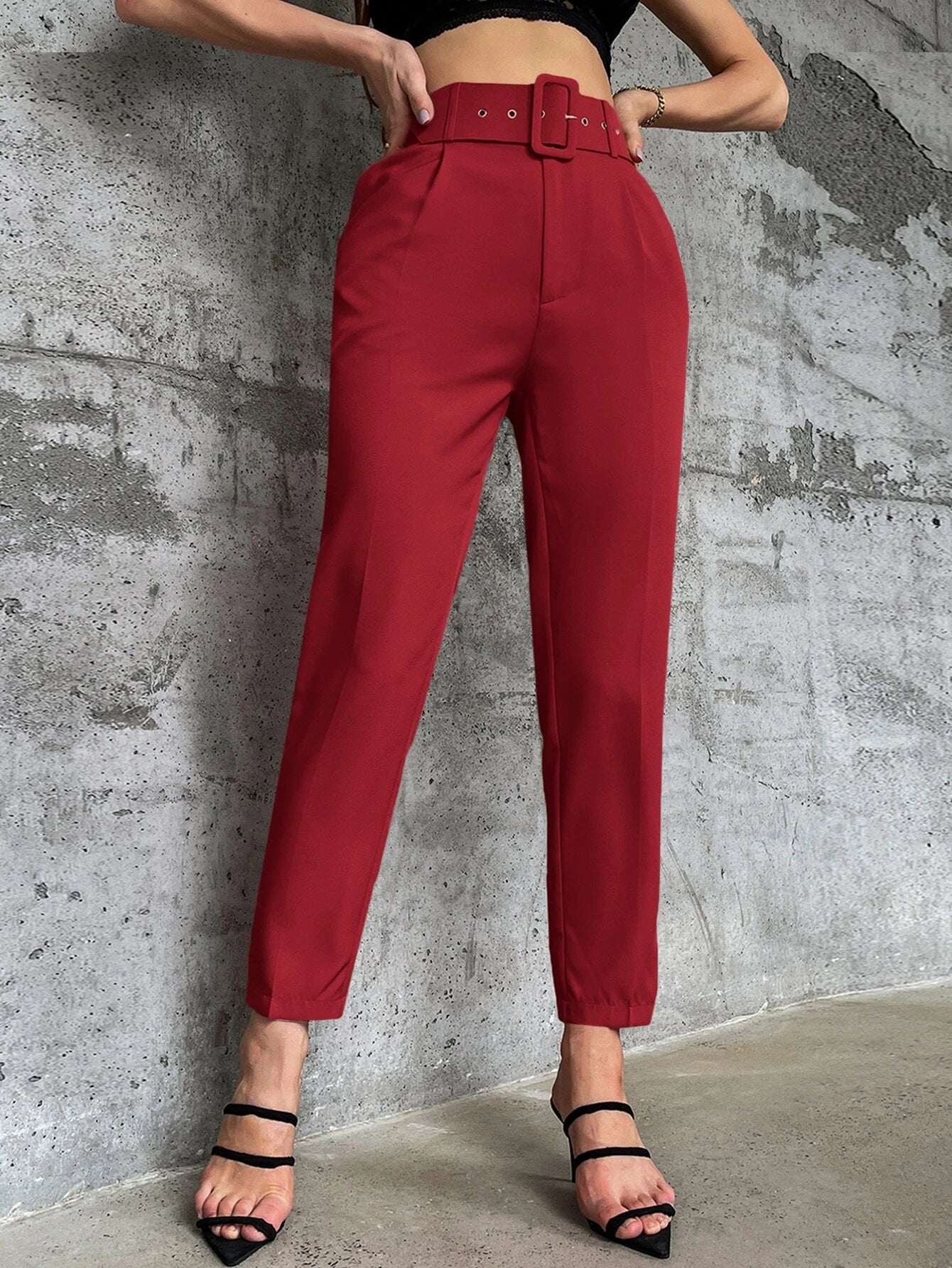 Privé Solid Belted Tapered Pants shein