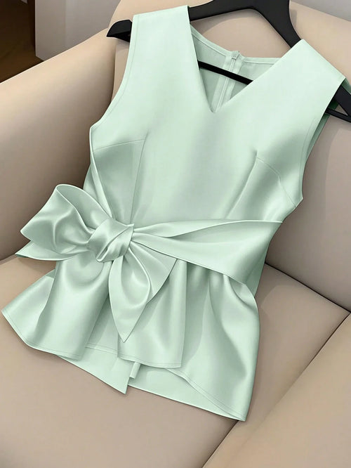 Women's V-Neck Sleeveless Waist Tie Bow Decor Simple Solid Elegant Design Camisole Tank Top shein