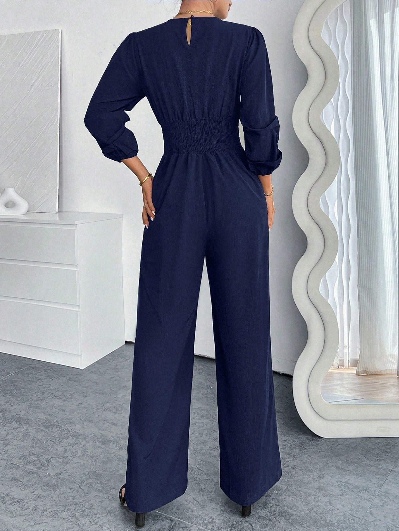 Women's V-Neck Pleated Solid Long Sleeve Jumpsuit