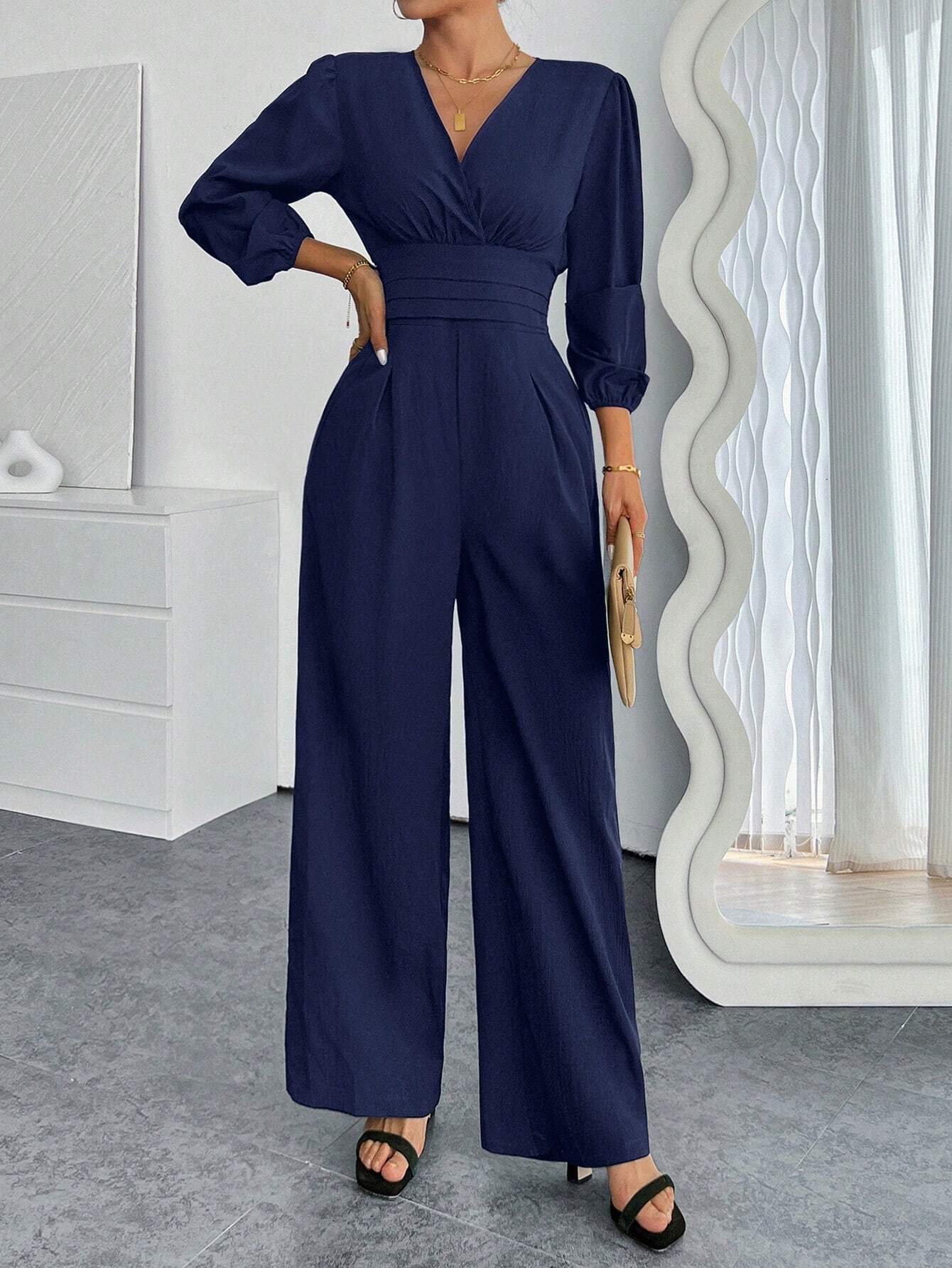 Women's V-Neck Pleated Solid Long Sleeve Jumpsuit