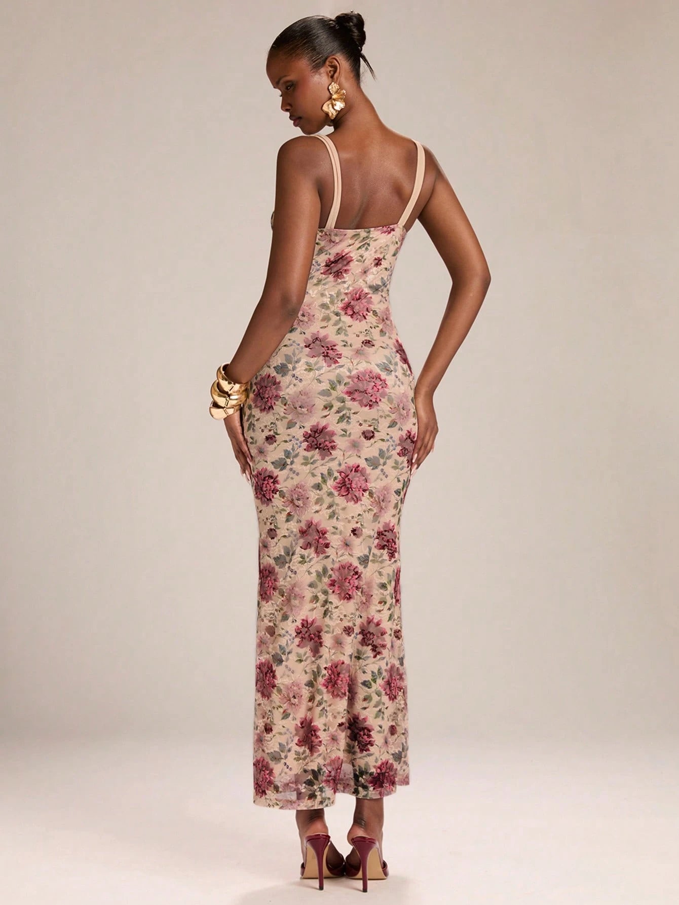 BAE Solid Color Lace Bodycon Elegant Sexy Date Night Camisole Mermaid Dress shein