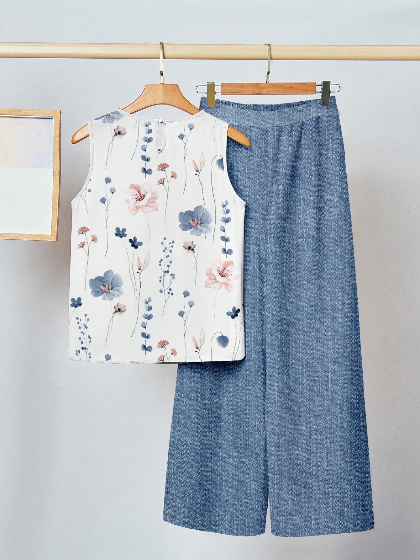 2pcs Women Casual Floral Print Outfit Set shein