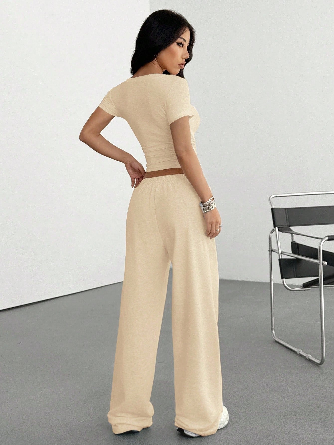 Women's Casual Short Sleeve T-Shirt And Pants shein