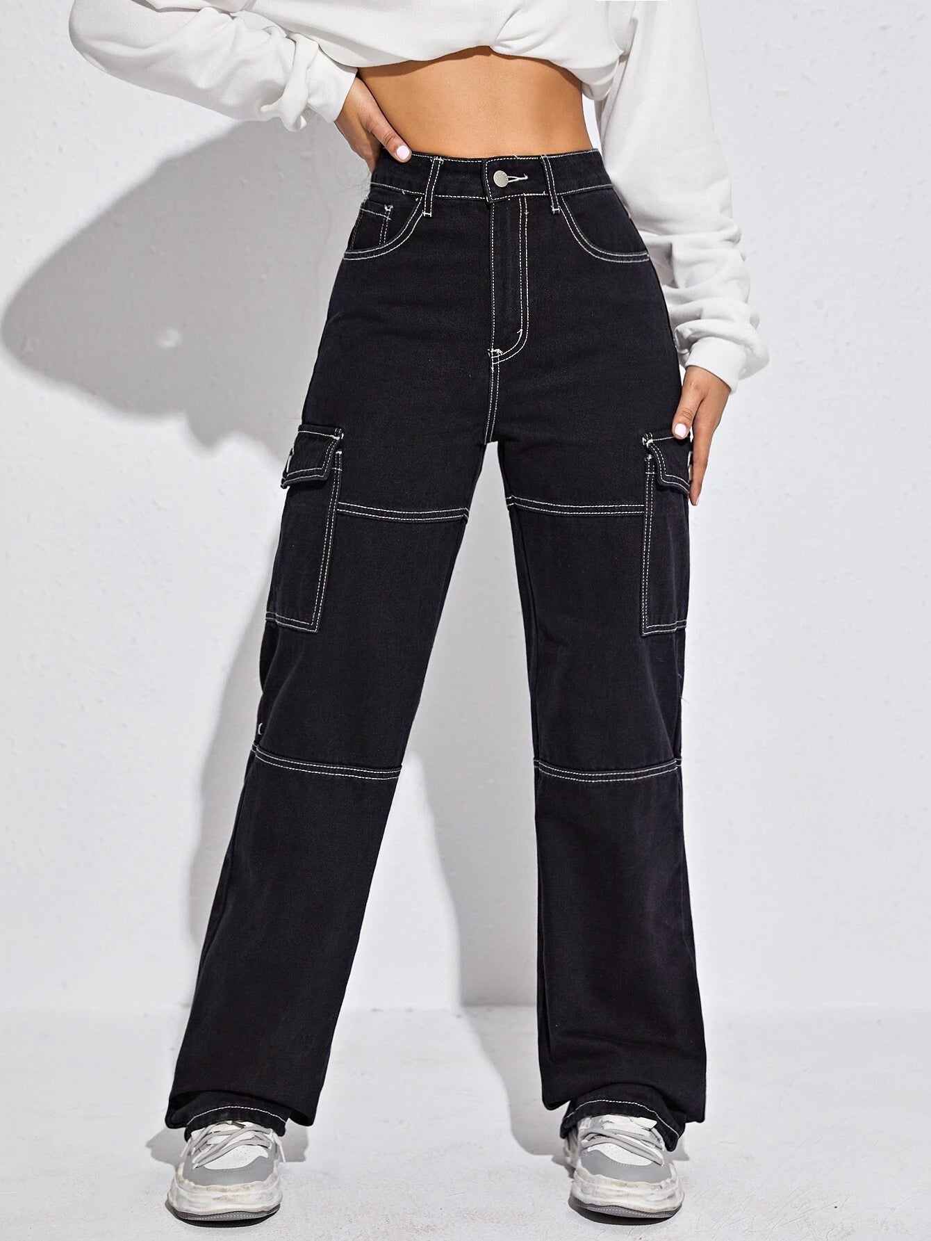 Color Stitching Loose Fit Straight-Leg Jeans shein