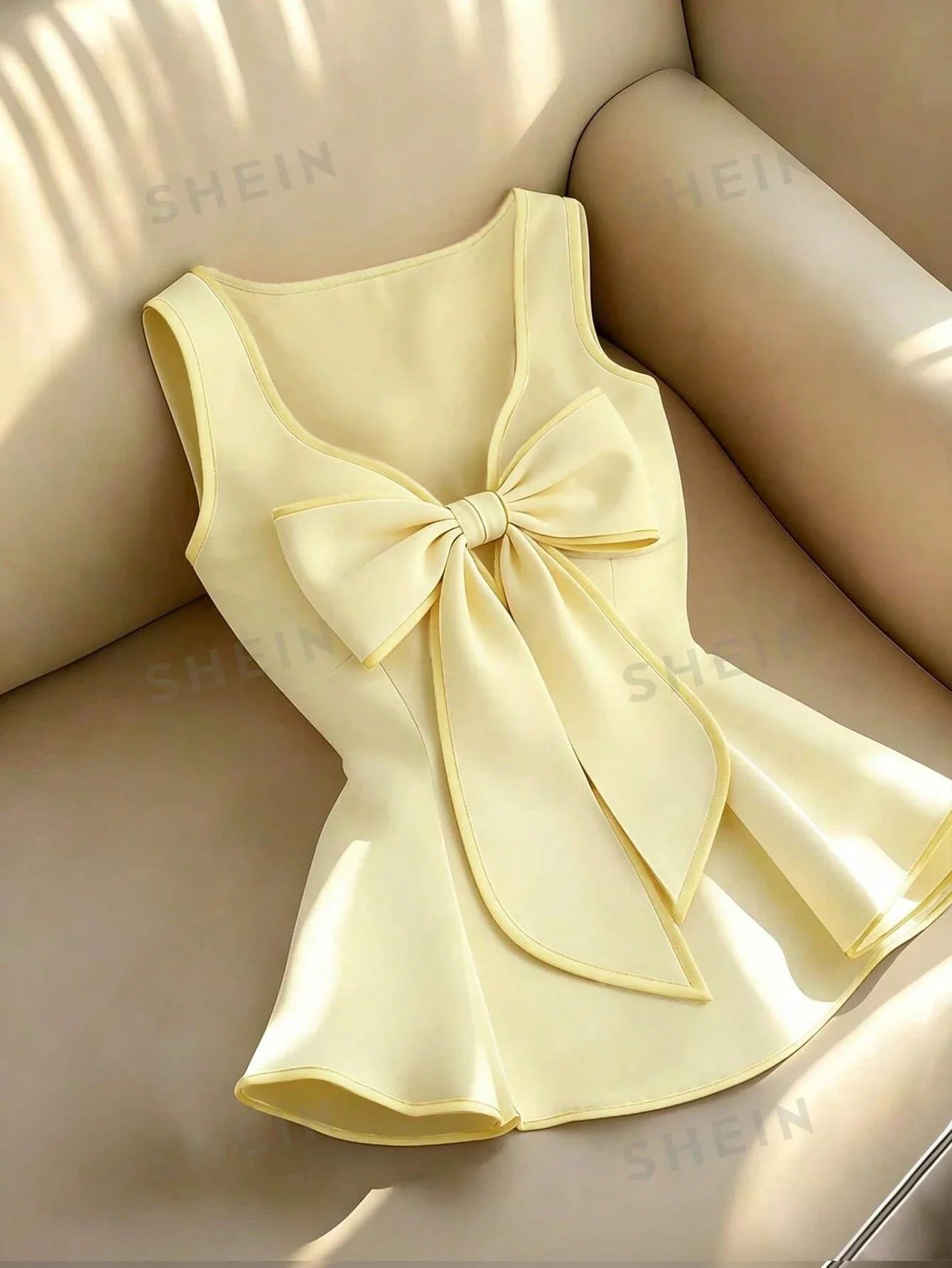Women's Elegant Contrast Color Trim Bow Decor Camisole Top shein