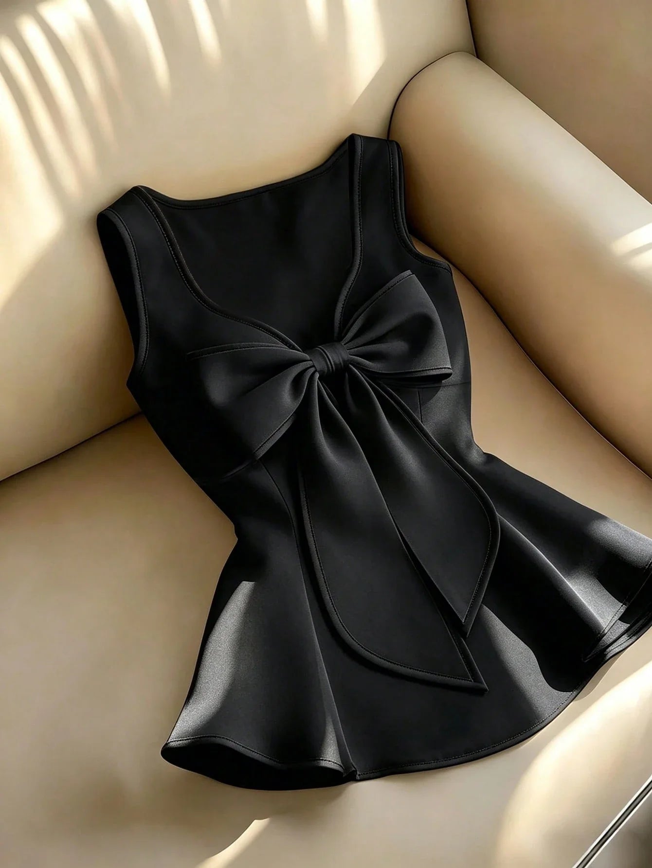 Women's Elegant Contrast Color Trim Bow Decor Camisole Top shein