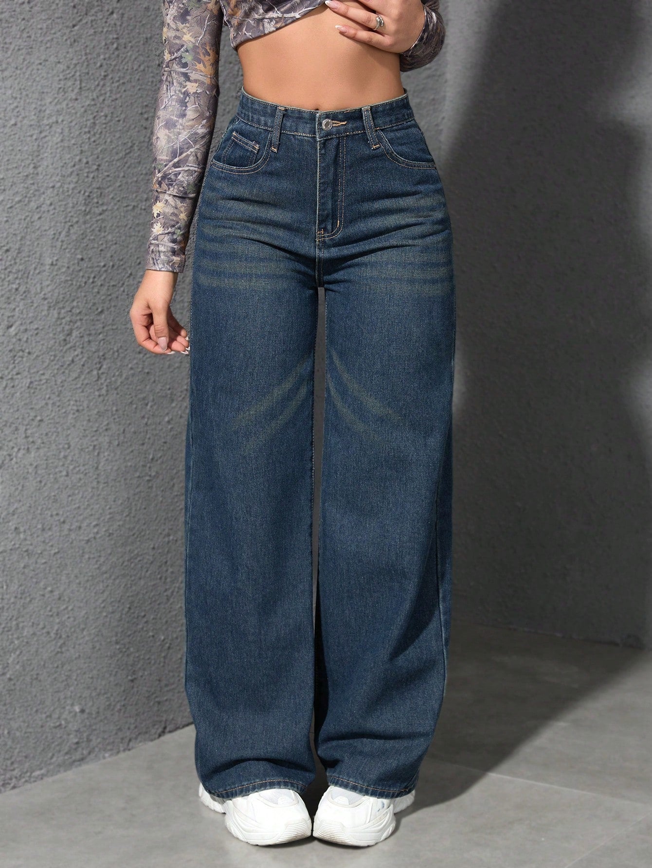 ICON Ladies' Simple Daily Wear Black Baggy Straight Leg Jeans