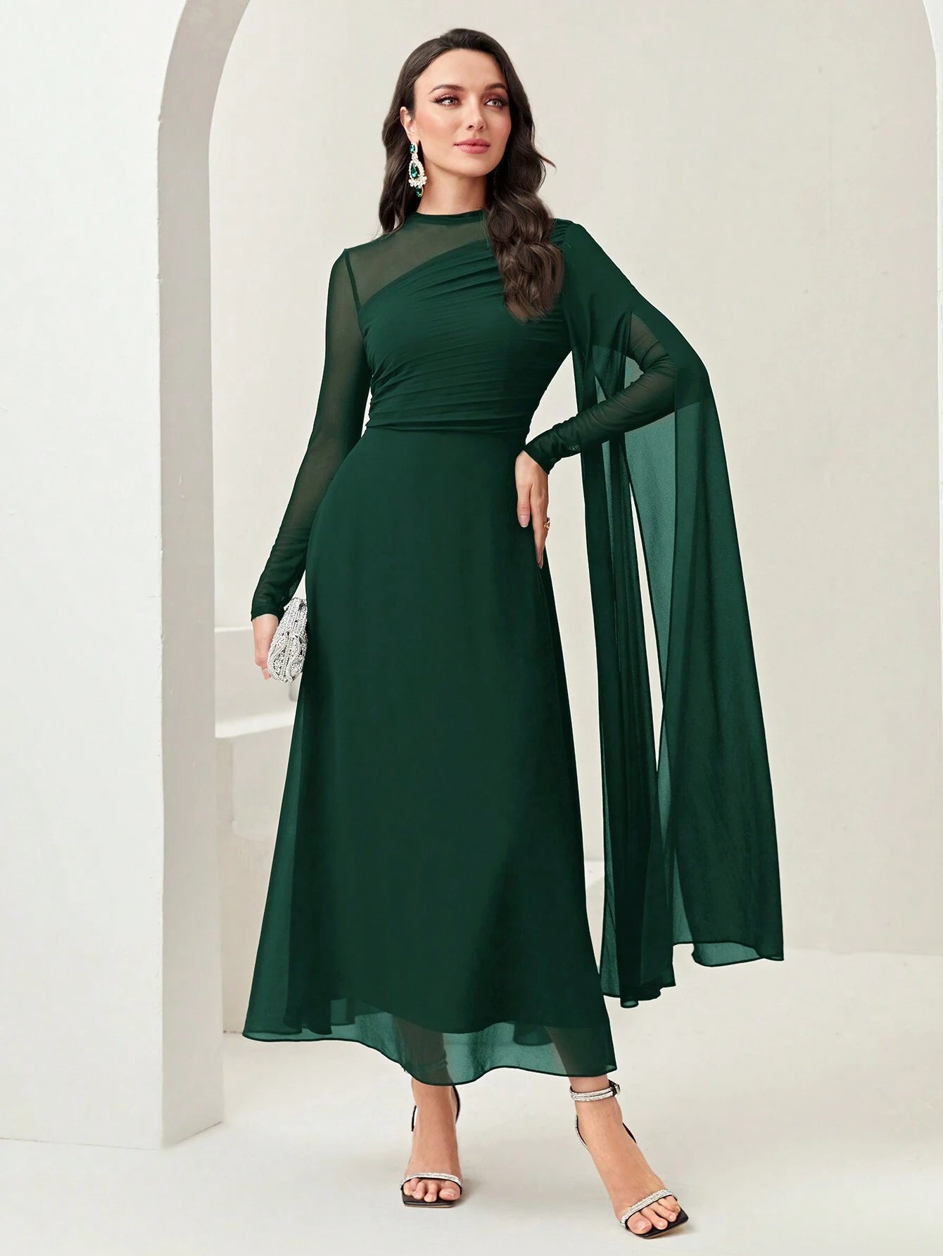 Modely Contrast Mesh Ruched Dress shein