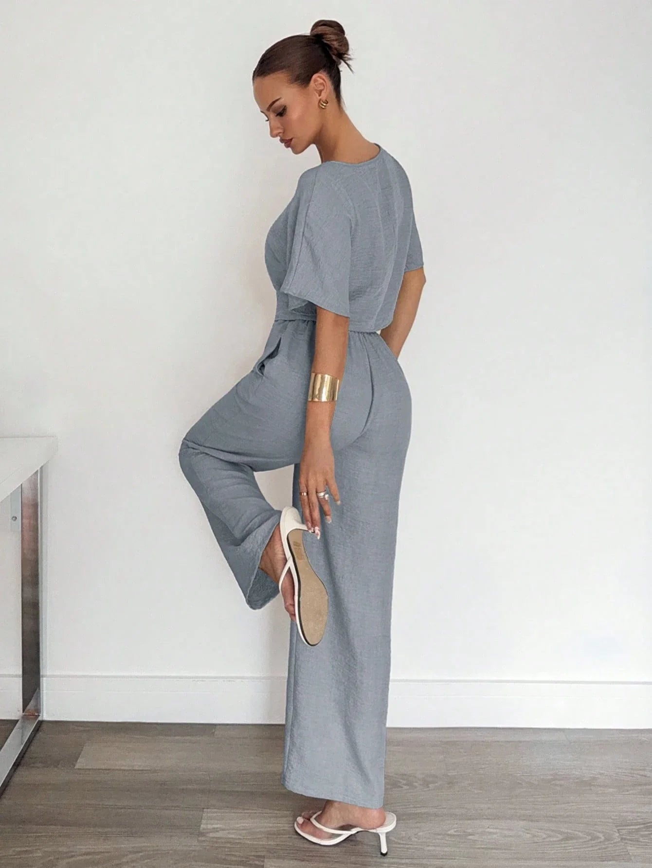 2pcs Women Solid Color Pleated Shirt And Pants shein