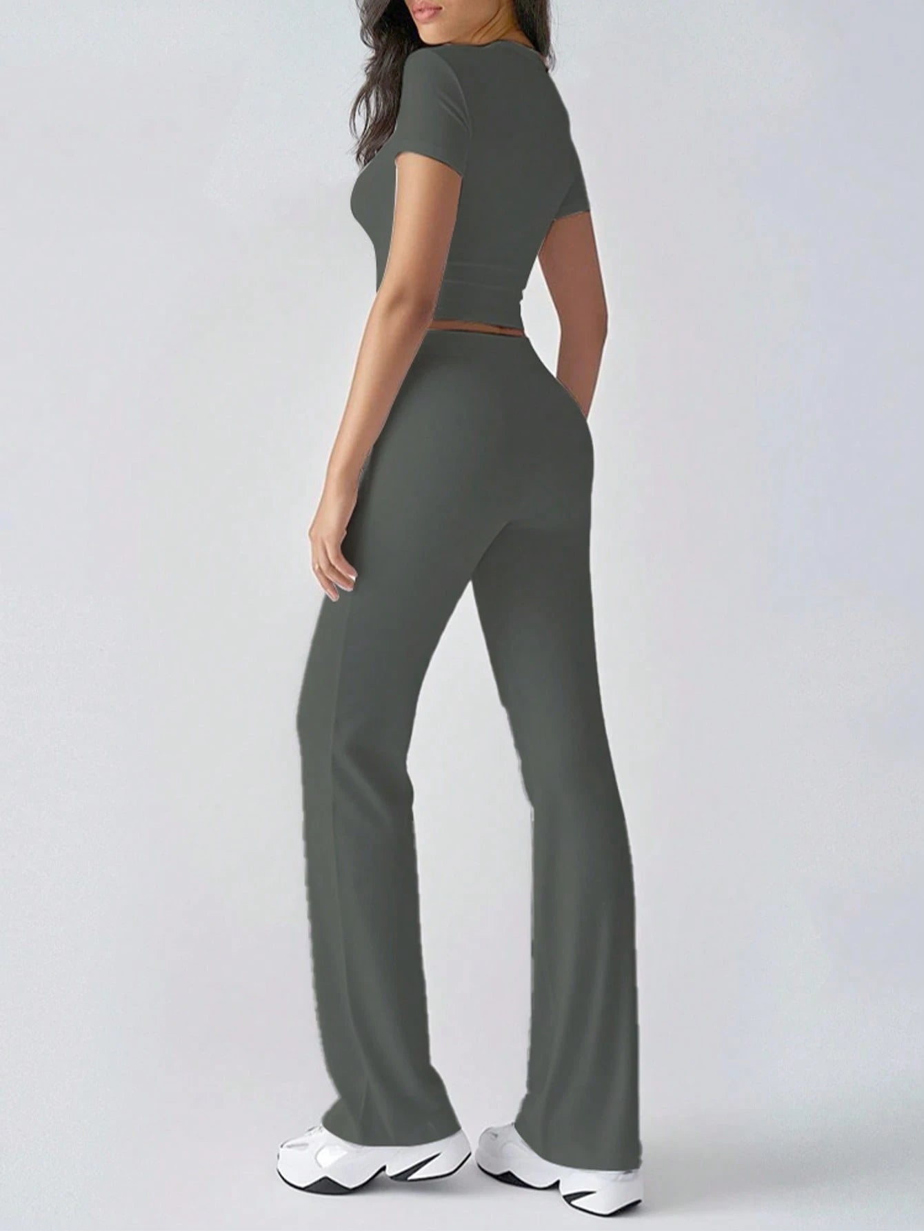 Women's Fashionable Navel-Baring Short-Sleeved Tops, Slim-Fitting Lace-Up Flared Pants shein