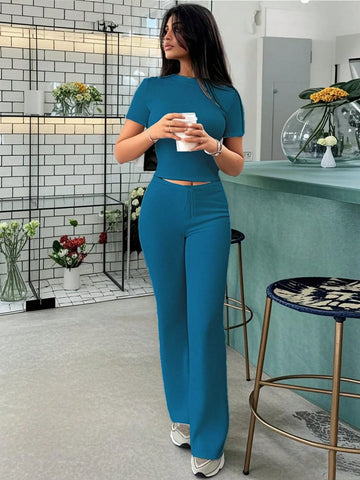 Women's Fashionable Navel-Baring Short-Sleeved Tops, Slim-Fitting Lace-Up Flared Pants