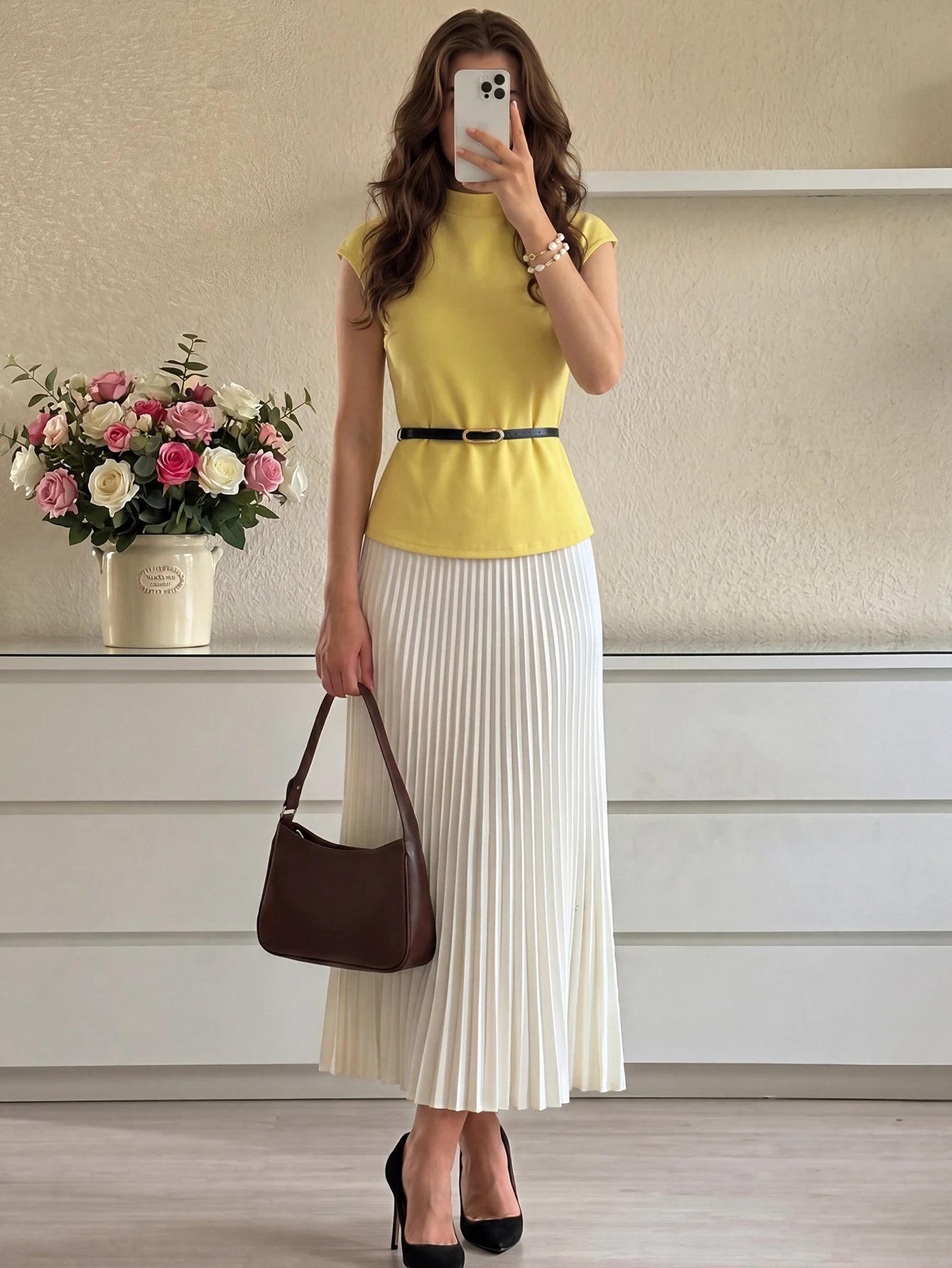 Women's Solid Color Stand Collar Cap Sleeve T-Shirt And Pleated Skirt shein
