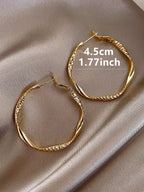 1pair Simple Luxury Fashionable Round Plain Earrings shein